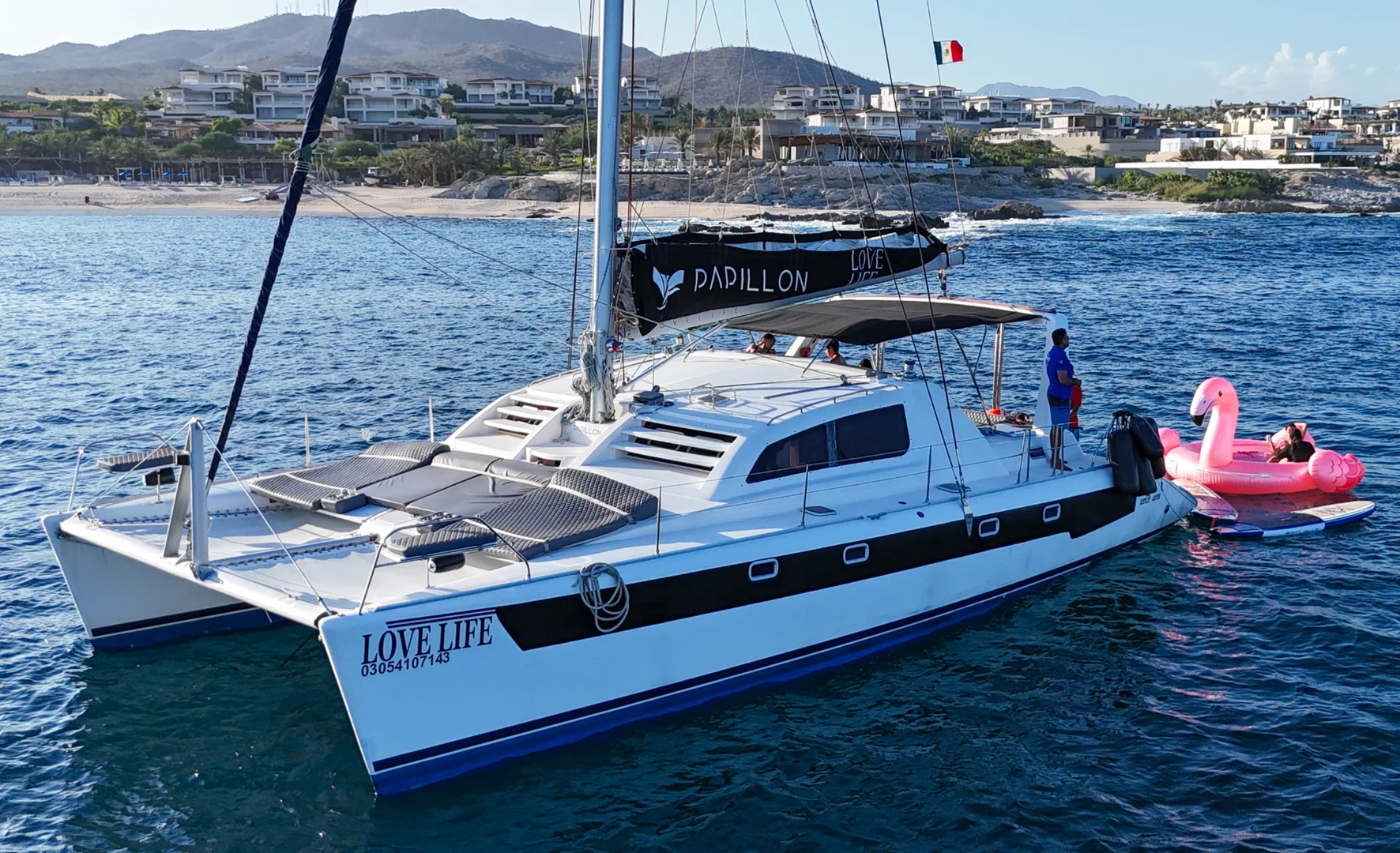 Luxury Catamaran Leopard 52ft